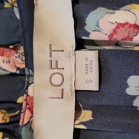 LOFT small green floral midi dress - Picture 4 of 5